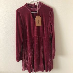 Listicle long sleeve dress